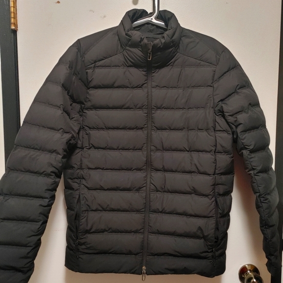 Lululemon Medium Men's Puffer Jacket - Picture 4 of 7